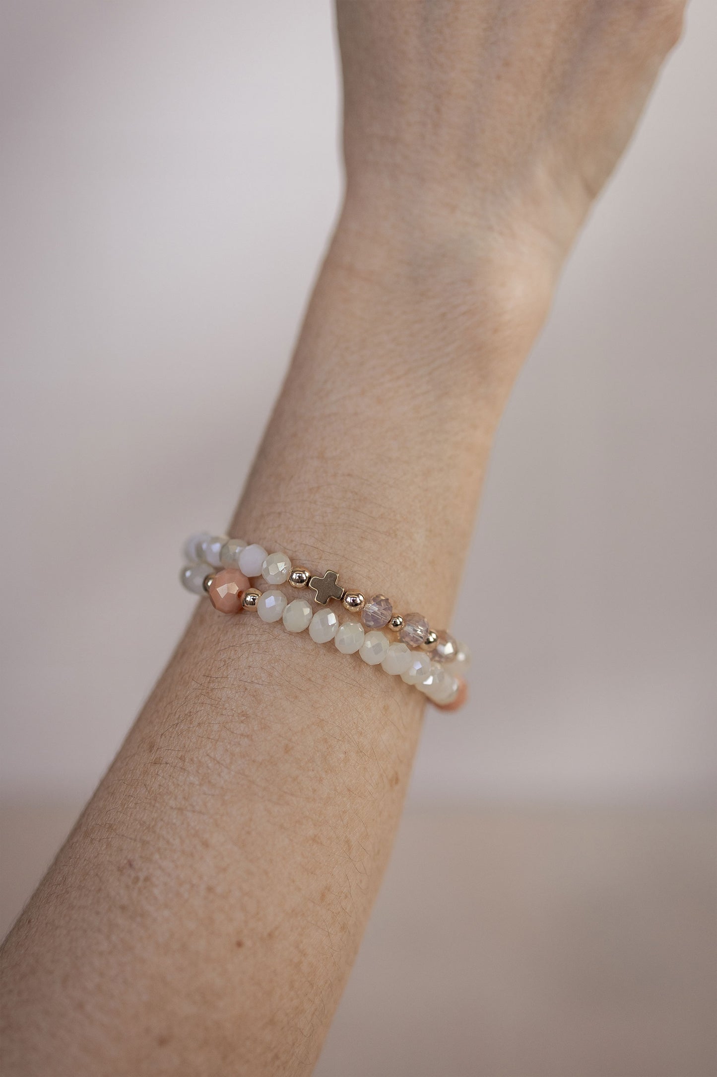 Pulsera de Rosario - Blanco Coral