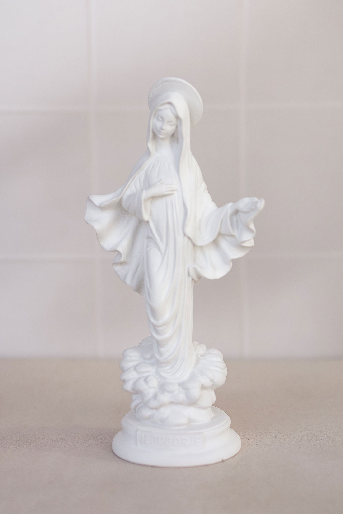 Virgen de Medjugorje Aureola